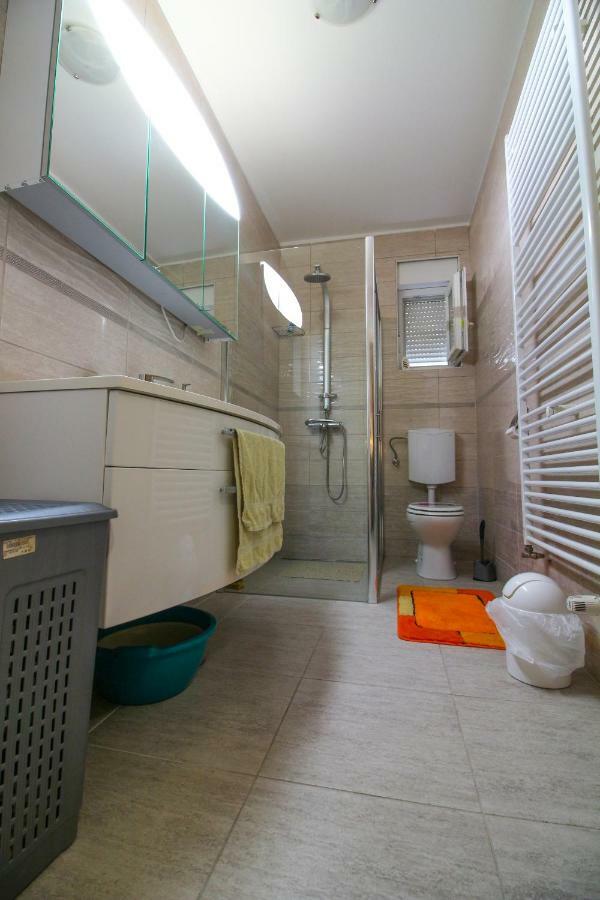 Apartments Adriana Bilice Exterior photo